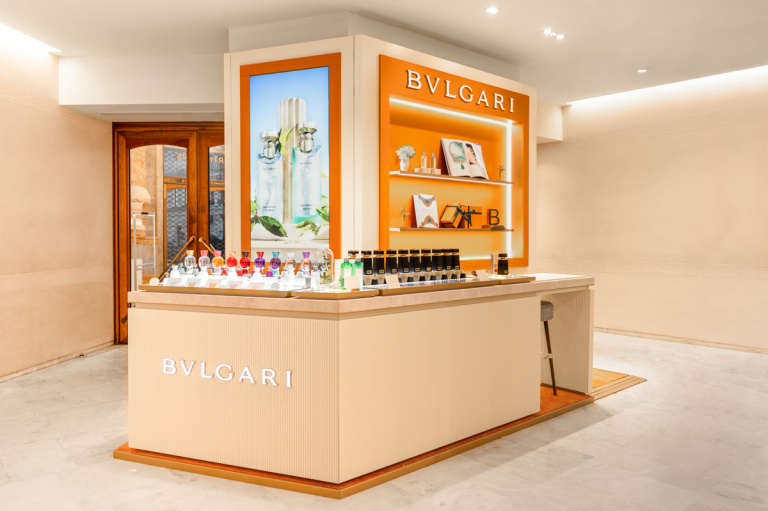 Photographe de boutiques travel retail a Paris